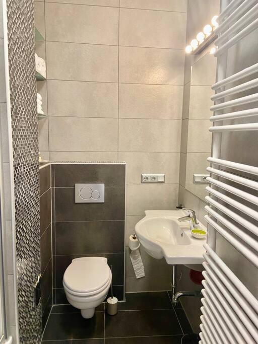 Familienapartment In Wien ภายนอก รูปภาพ